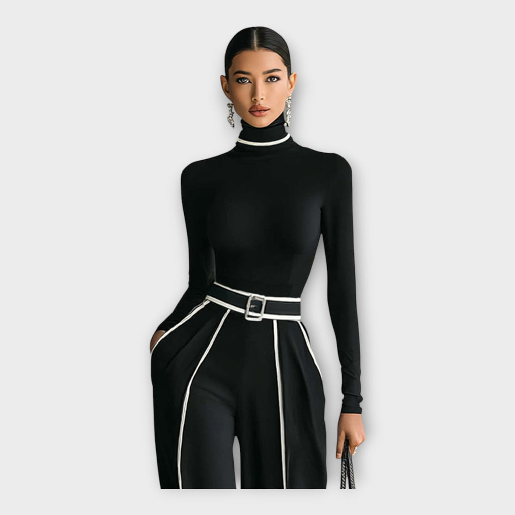 Mono elegante con estética minimalista