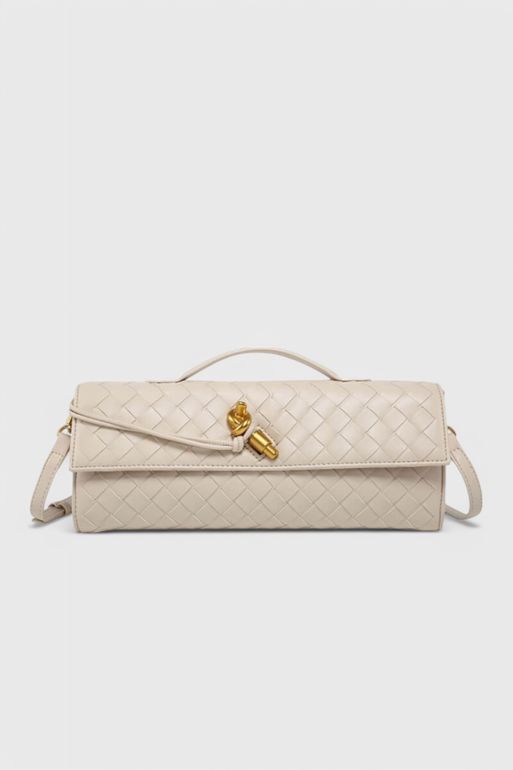 Bolso Clutch Melanie con Detalle de Nudo Dorado