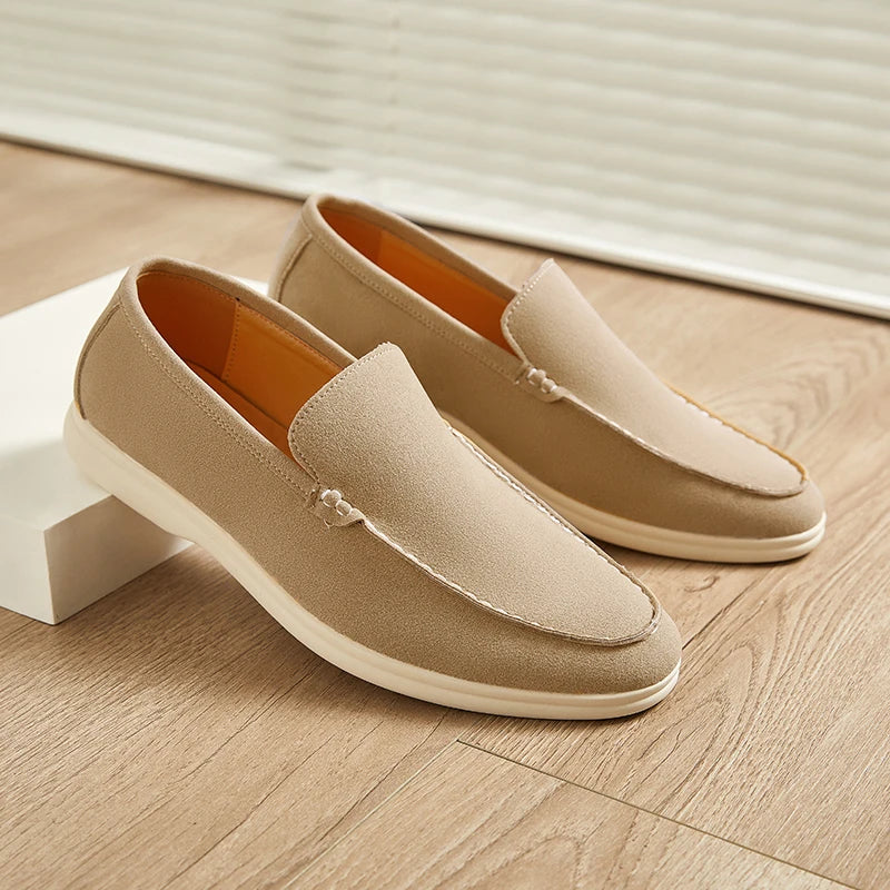 Elegante Wildleder-Slipper